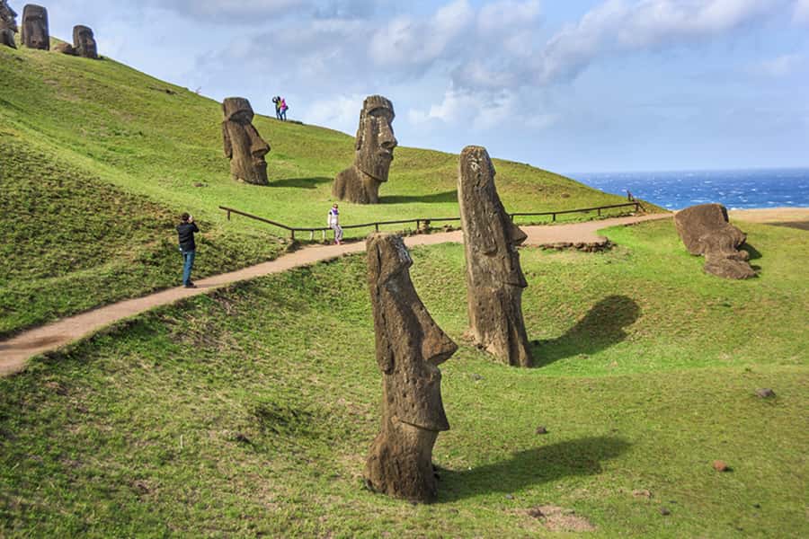 2 Half Days & 2 Full Days Private Tours | OPTION B - Day four: Tongariki before sunrise