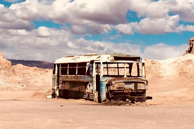 2 Tours Valley of the Moon and Hidden Lagoons - Two very different sides of the Atacama