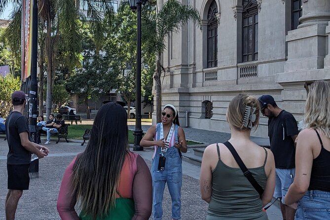 3 Hours Santiago Blend Walking Tour - What $30 buys you in Santiago