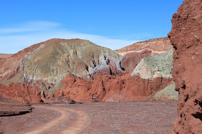 4-Day Atacama Desert Experience with Hotel, Tours & Meals - El Tatio before breakfast and the Putana wetlands