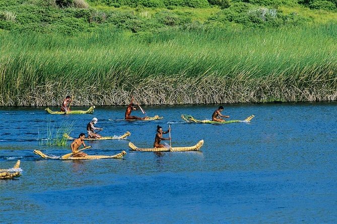 4-Day Easter Island Experience with Hotel, Tours & Dinner show - Guides, vehicles, and the small-group setup