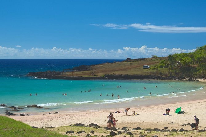 4-Days Trip to Discover Easter Island - Day 3: Tahai, Ana Kai Tangata, and the crater at Rano Kau