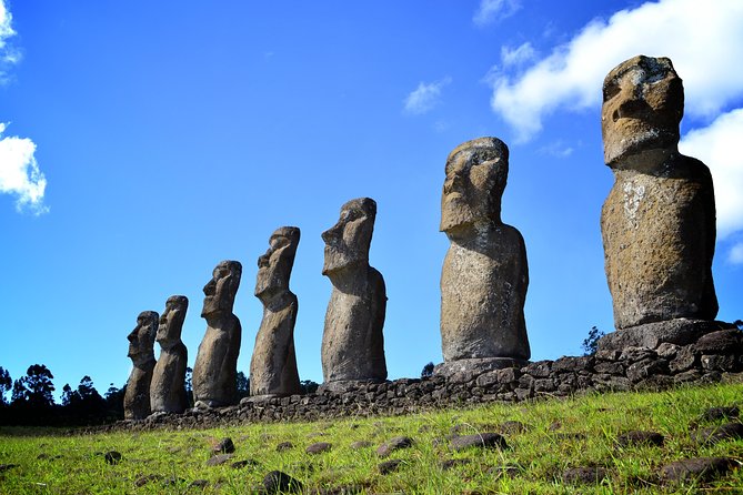 4-Days Trip to Discover Easter Island - Day 2: Fallen moai, royal platforms, and the Rano Raraku quarry