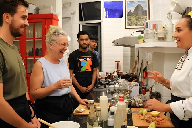 4h Cooking Class in Santiago with 8 Recipes & Bottomless Drinks - Making empanadas de pino and sopaipillas
