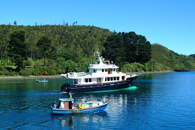 5-Day Tour Chile & North Patagonia - Chacao Channel and the long day on Chiloé Island