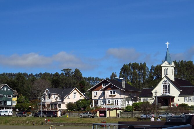 5-Day Tour Chile & North Patagonia - Dalcahue’s market and church