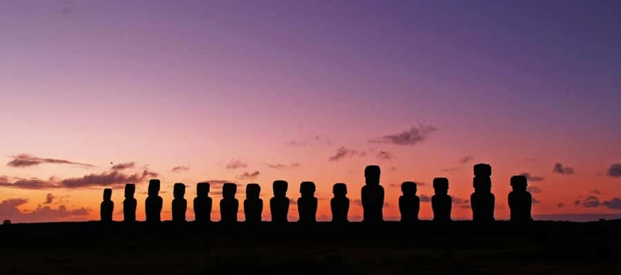 Adventures in Rapa Nui: High-quality tourism with Easter Island Your Tour. - Ahu Akahanga and the meaning of an ahu