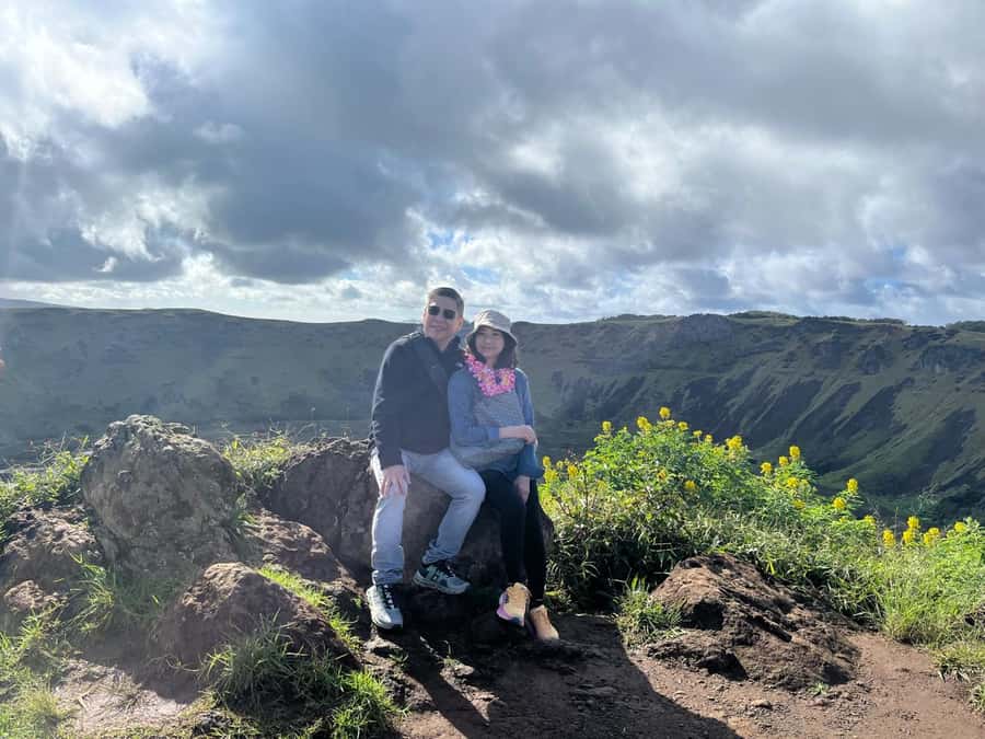 Adventures in Rapa Nui: High-quality tourism with Easter Island Your Tour. - Te Pito Kura and a different kind of site visit