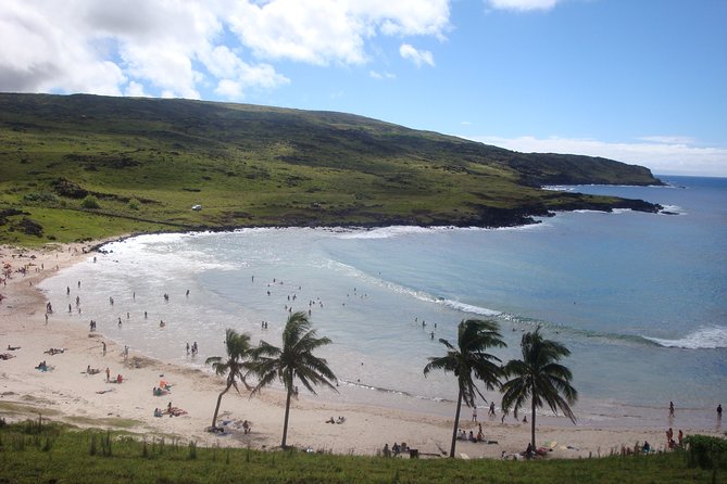 Anakena and Rapa Nui Culture in Easter Island - Ahu Vaihu and Ahu Akahanga: an atmospheric first look