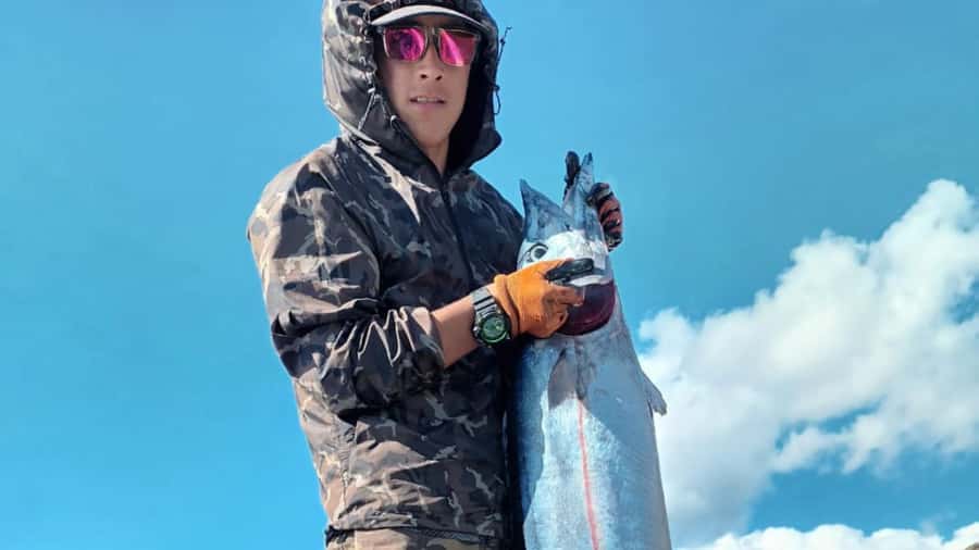 Ancestral fishing: Fishing with an experienced Rapa Nui - What the guide experience may be like