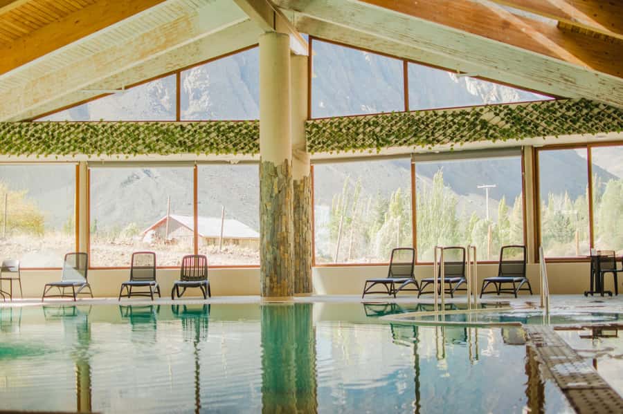 Andean Adventure: Cajón del Maipo & El Morado Lodge and Spa - Who should book this Andean day?