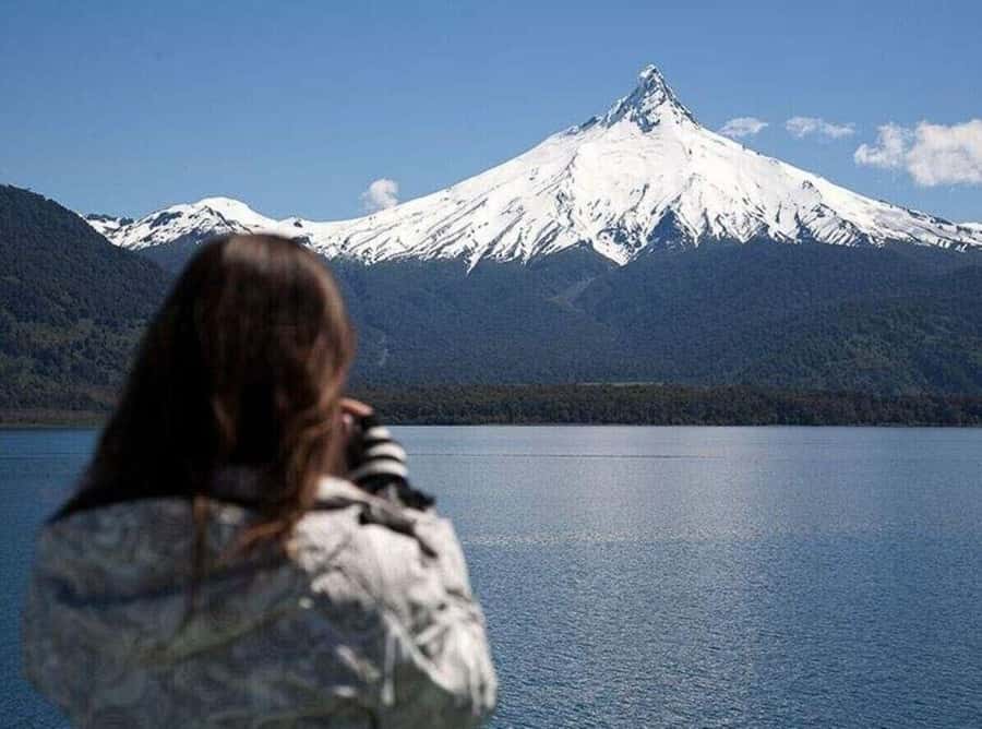 Andean Lakes Crossing Journey from Bariloche to Puerto Varas - Lago Frías brings a smaller, quieter crossing