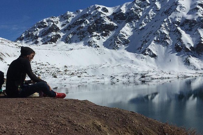 Andes Day Lagoon - Embalse del Yeso, Cajón del Maipo. - What makes this Andes day trip worth considering