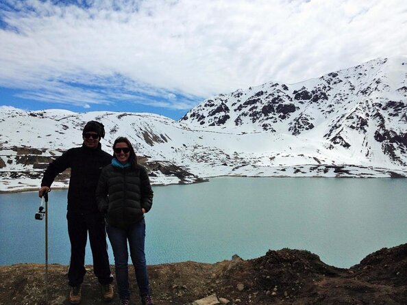 Andes Day Lagoon - Embalse del Yeso, Cajón del Maipo. - Lagoons, glaciers, and the climb into the high Andes