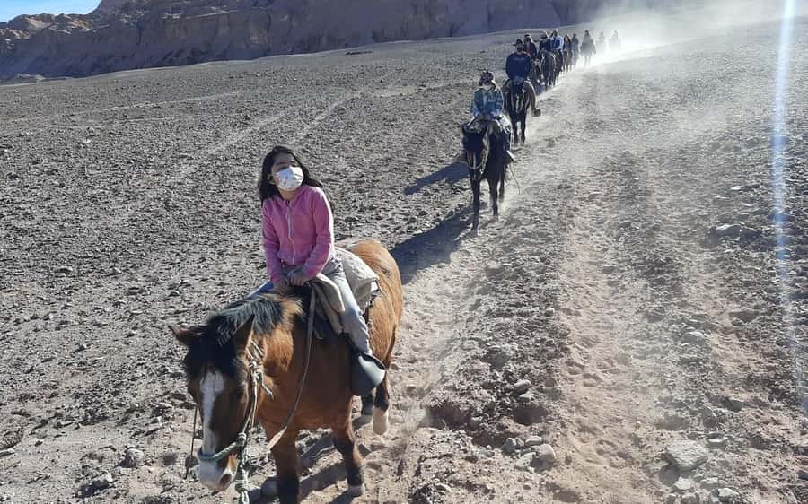 Atacama Desert: Horseback Adventure with Scenic Views - The guide’s role and the value of local explanation