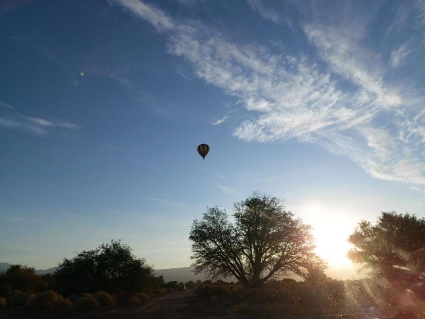 Atacama: San Pedro de Atacama Sunrise Hot Air Balloon Ride - Who will enjoy this morning most