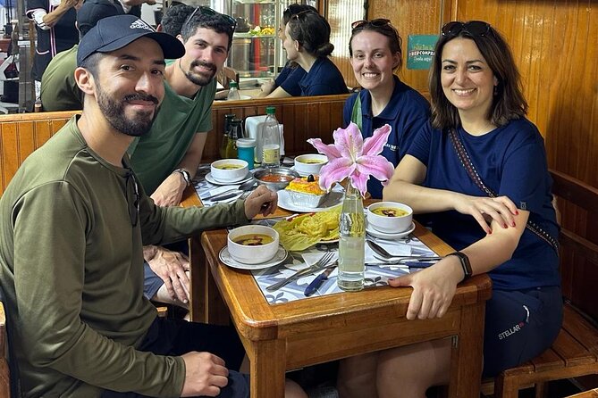 Authentic Gastronomic Experience in Santiago - Key Points at a Glance