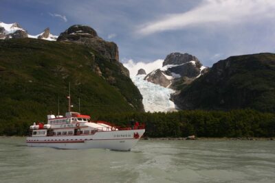 Balmaceda and Serrano Glaciers Sightseeing Cruise from Puerto Natales