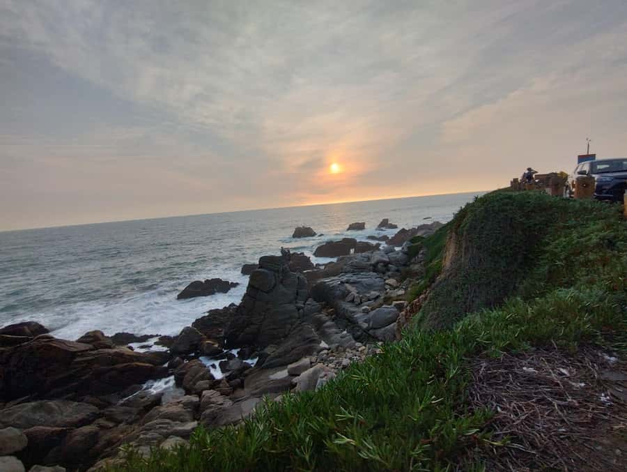 Bike ride along the coast of Viña del Mar or Valparaíso, you choose! - Why Local Guidance Adds Real Value
