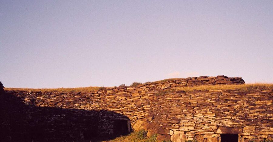 Birdman Cult and Caves - A full morning or afternoon across Easter Island