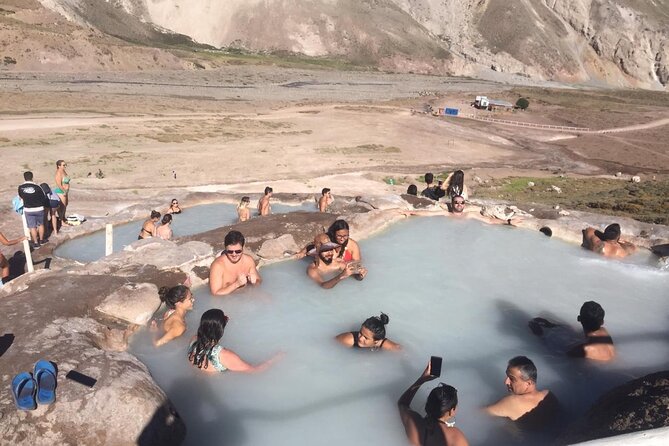 Cajon del Maipo Region - Hot Springs Termas de Colina - Six pools at Termas Valle de Colina