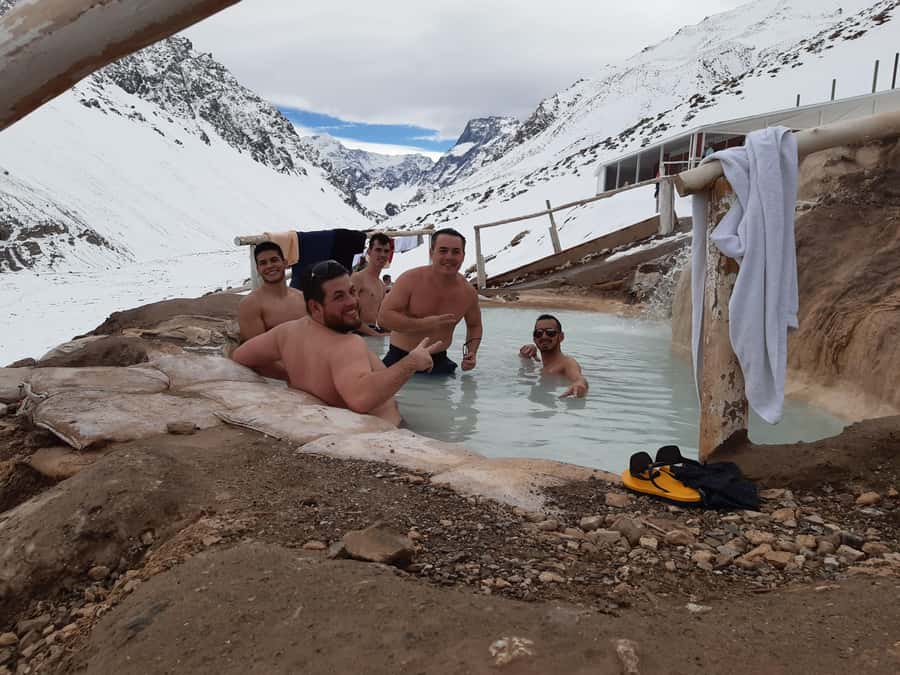 CAJON DEL MAIPO TOUR + TERMAS COLINA + EMBALSE EL YESO AND PICNIC - Casa Chocolate adds a lighter stop