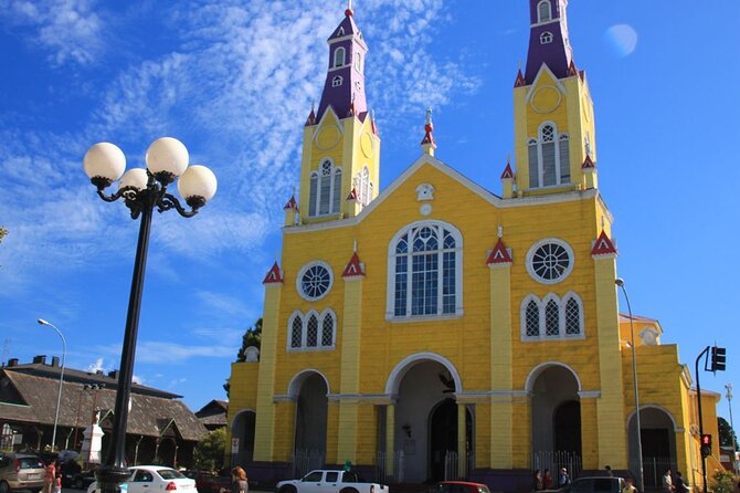 Castro Sightseeing Tour in Chiloe - Why Castro makes a good half-day outing