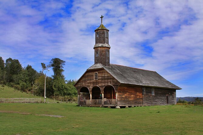 Chiloé Island Full Day Experience Castro, Ancud, Dalcahue & Lunch - Key points to know before crossing to Chiloé