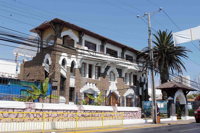 City tour of Iquique with navigation to the Esmeralda buoy - What the $55 price really buys
