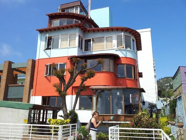 City tour Valparaiso - La Sebastiana: a thoughtful first stop