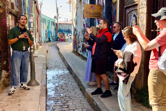 Cruise Ship Transfer to Valparaiso Port with 6 Hour tour + Winery - An Early Start From Santiago