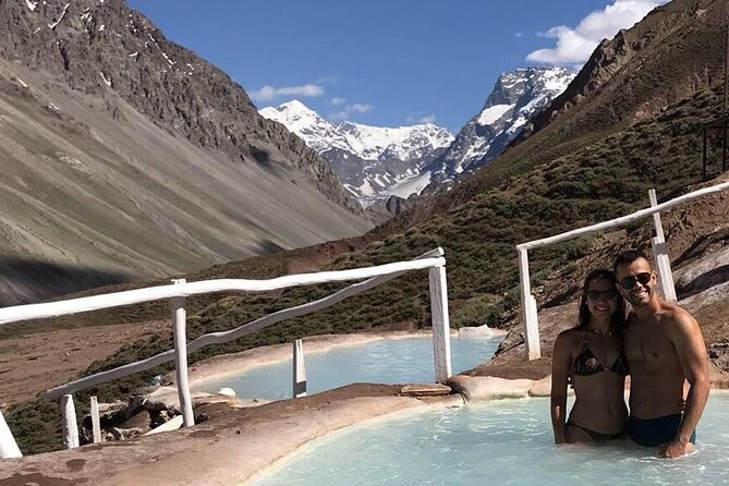 Disconnection in the Natural: Termas de Colina and Embalse el Yeso - San José de Maipo and the valley’s local character