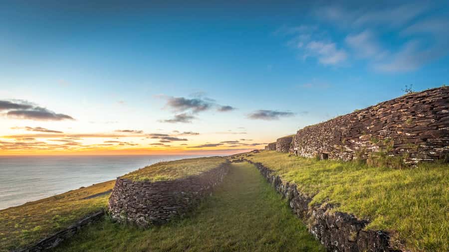 Easter Island: Birdman Cult Private Tour - Ahu Akivi and seven sea-facing moai