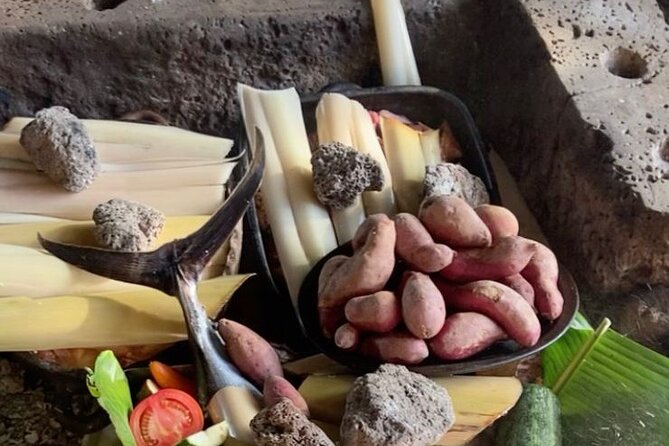 Easter Island Dinner Show with Transport - The 8:30 p.m. schedule and hotel pickup