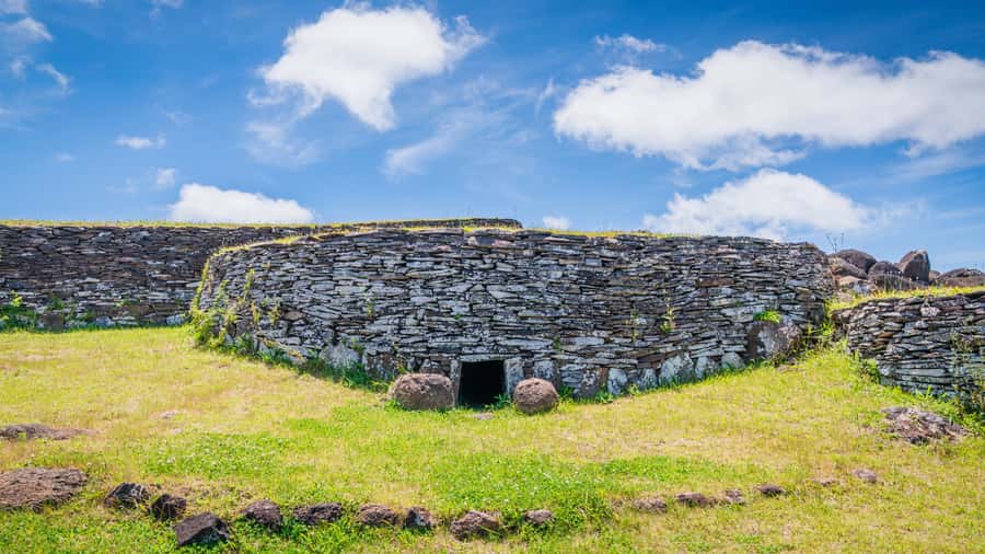 Easter Island: Full Day Ancestral Caves and Orongo Village - Rano Kau: starting with a volcanic view