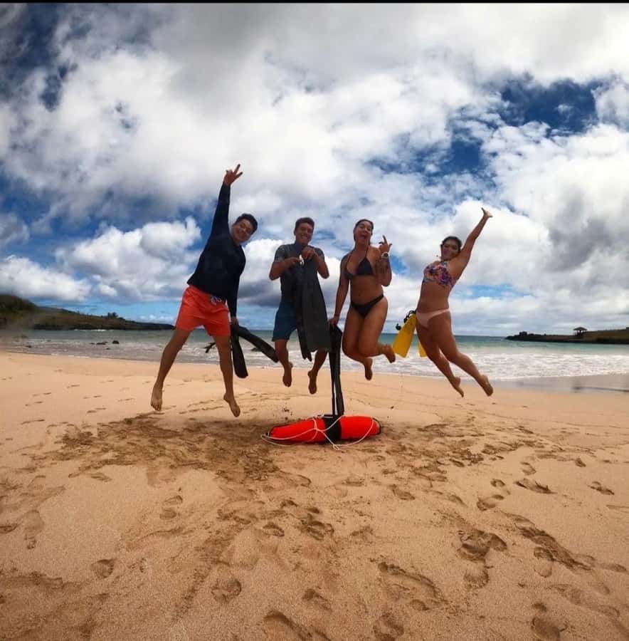 Easter island: Snorqueling tour on coral reefs - What the Easter Island snorkeling trip is really like