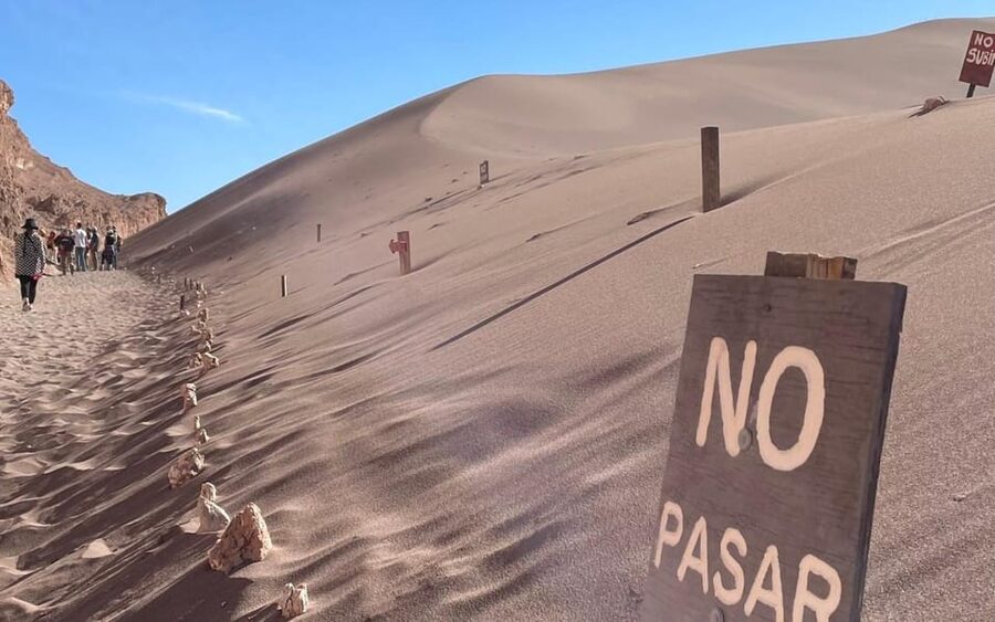 Explore Moon Valley with Sunset, Snacks and Refreshments - A snack and cocktail in the Valley of Death