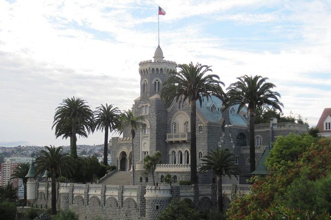 Famous Viña del Mar! Premium Walking Tour with a Native Guide - The Flower Clock and Viña’s favorite local belief