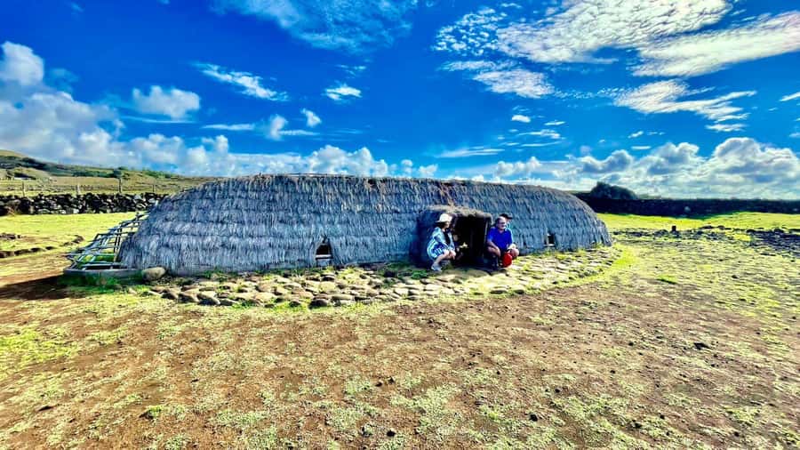 From Hanga Roa: Rapa Nui Culture Sightseeing Tour - Rano Raraku is the day’s essential stop