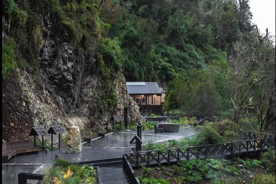 From Puerto Varas: Full Day to Termas del Sol & Cochamo Valley - The road back through Río Puelo