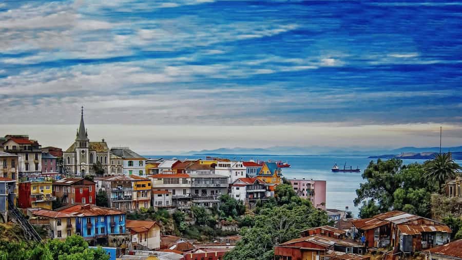 From Santiago: Highlights of Valparaiso and Viña del Mar - La Sebastiana and the city’s artistic side