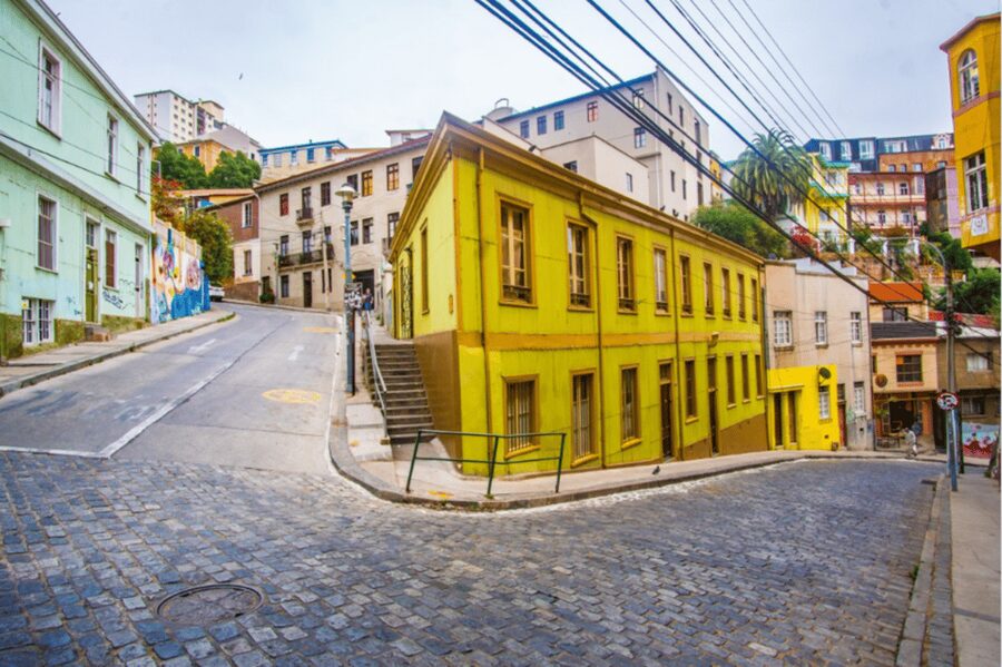 From Santiago: Highlights of Valparaiso and Viña del Mar - The guide can shape the whole day