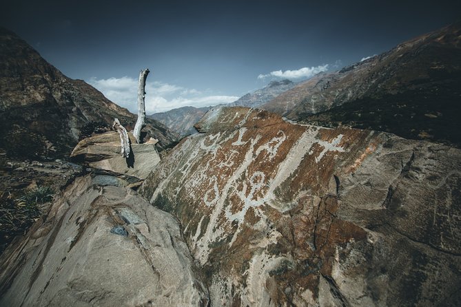 From Santiago to the Andes: 4x4, horseback riding, waterfall visit and barbecue - Why this Andes day trip works