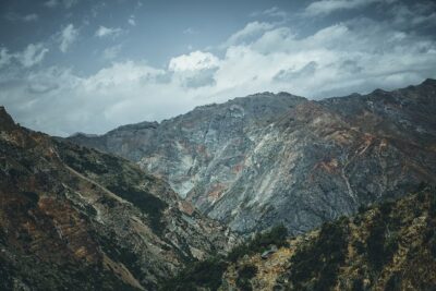 From Santiago to the Andes: 4×4, horseback riding, waterfall visit and barbecue