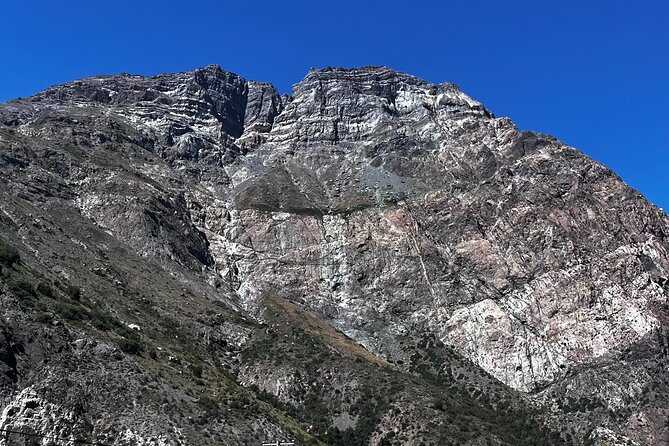 From Santiago to the Andes: 4x4, horseback riding, waterfall visit and barbecue - Is $300 per person good value?