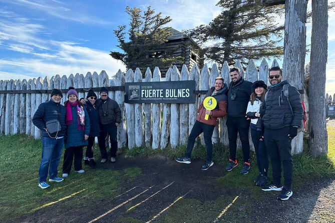 Fuerte Bulnes Shore Tour for Cruisers in Punta Arenas - Meeting your guide at the Punta Arenas tender port