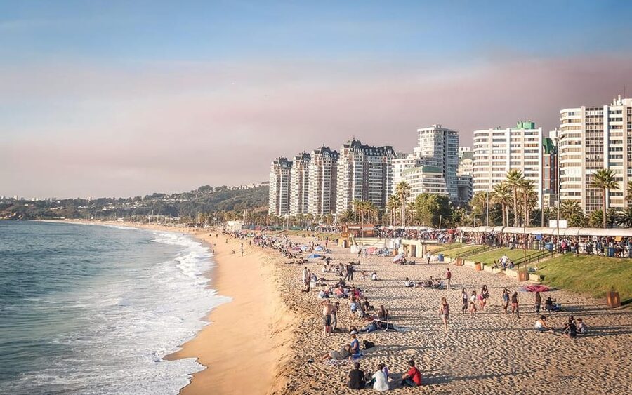 Full-Day Adventure Valparaíso & Viña del Mar from Santiago - Sunset drinks beside the Pacific