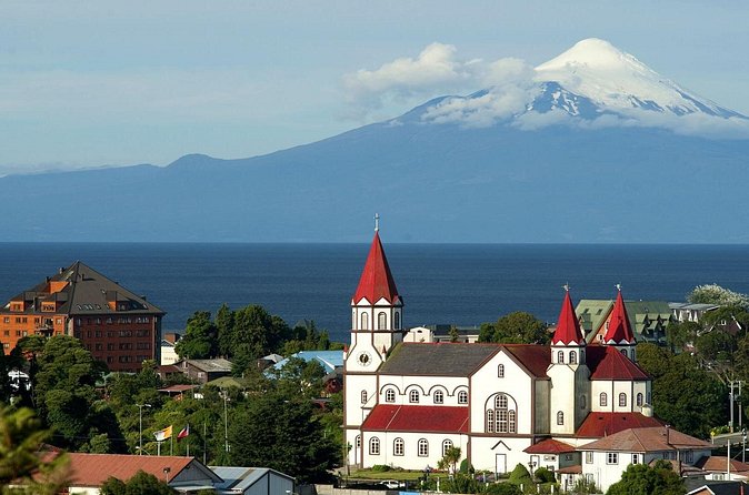 Full Day Castro & Dalcahue Chiloe Island - Castro and the island’s famous palafitos