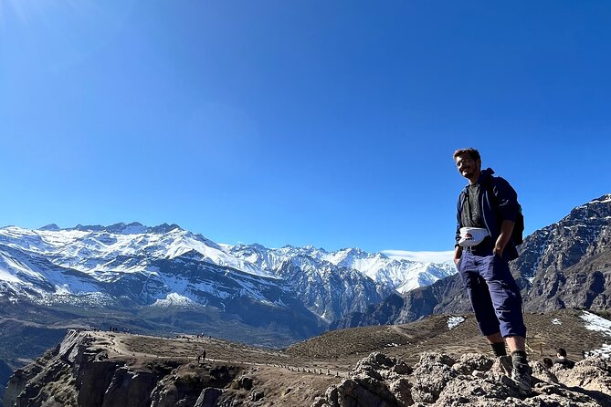 Full day hike to the viewpoint of Condores, Cajon del Maipo - The first climb and the Portezuelo rest