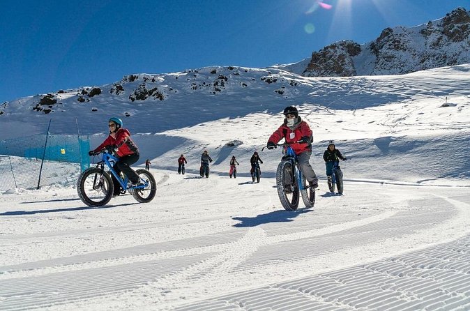 Full Day in the Farellones Park Fun in the Snow - Private transportation and a group of up to 18